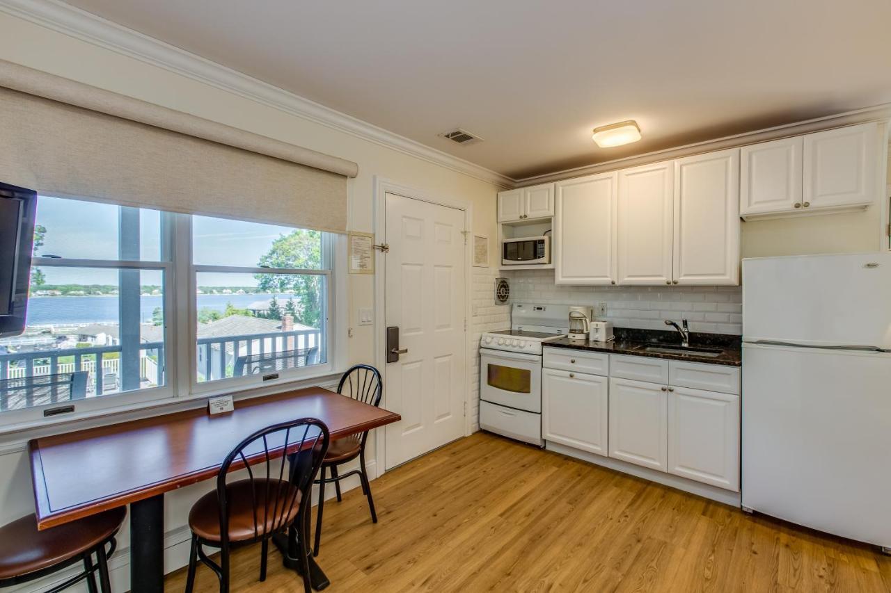 Colonial Shores Resort Hampton Bays Exterior foto